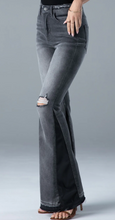 Load image into Gallery viewer, Ceros Phoenix High Rise Flare Jean
